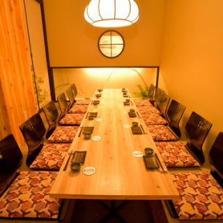 Private room seats that are useful for entertaining and meeting! Suitable for business situations! You don't have to worry about the surroundings because it is a completely private room! Book early as it is a popular seat!