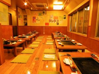 A large store where you can sit comfortably.We also accept banquets.Chartered banquet OK up to 40 people on the second floor!