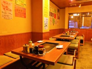 Large table, small table available.The layout changes depending on the number of people and the course.