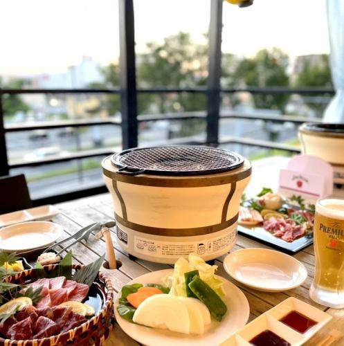 2 minutes walk from Kumamoto Station/Amu Plaza.Yakiniku BBQ on the terrace