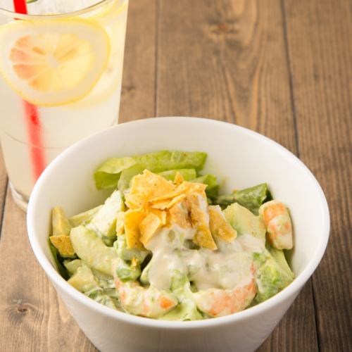 Avocado & Shrimp Salad （アボカドアンドシュリンプサラダ）　※Sの料金です