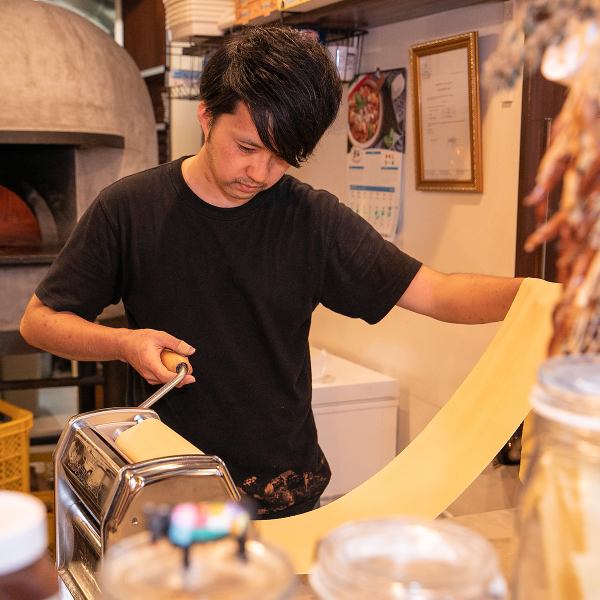 絶品パスタ各種は生地から店内仕込みの本格派