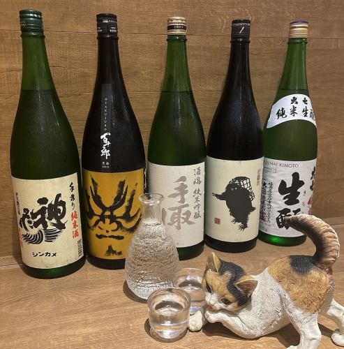 品尝店主精心挑选的全国各地的当地酒!