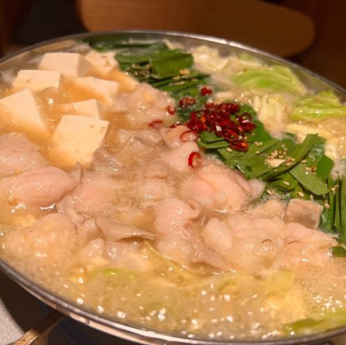 猫屋的招牌菜!九州味噌博多牛杂火锅