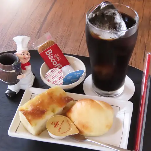 自家製パンのモーニングセット