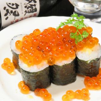 Salmon roe and egg roll