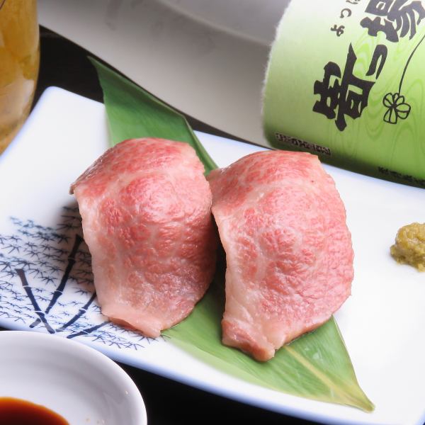 【当店自慢！】一品料理も絶品！肉寿司やタンシチューにハンバーグ、だし巻き玉子、お鍋等…。