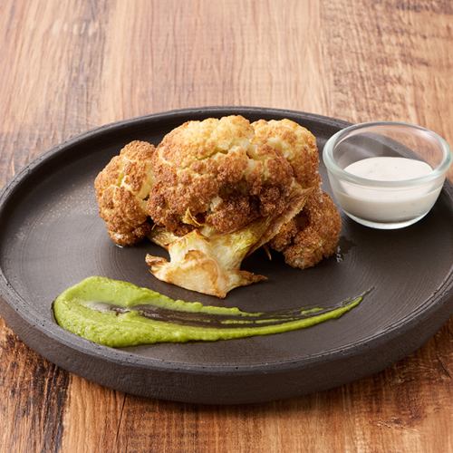 Fried cauliflower with avocado and ranch sauce