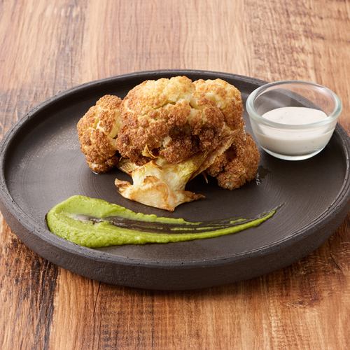 アボカド＆ランチソースで食べる　フライドカリフラワー