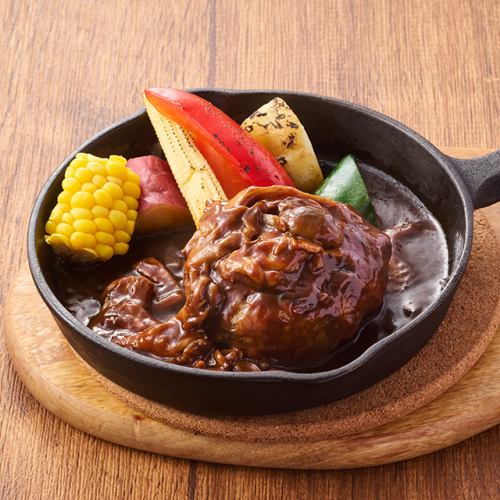 5種のきのこのデミグラスハンバーグ