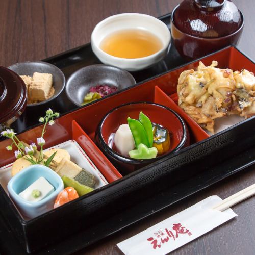 “專注於食材，在品質上毫不妥協，創造出純正的味道”