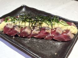 Grilled bluefin tuna with mustard and yam