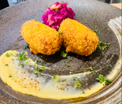 千鷹名物!ブイヤベースのクリームコロッケ