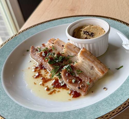 自家製パンチェッタ（生ベーコン）