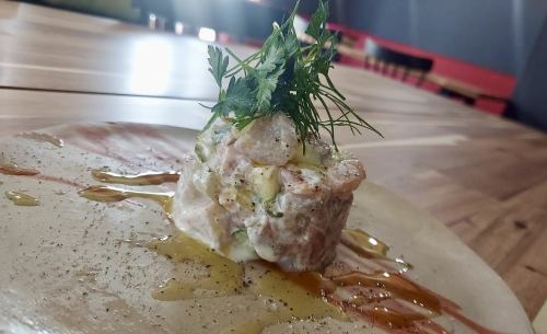 鮮魚のタルタル