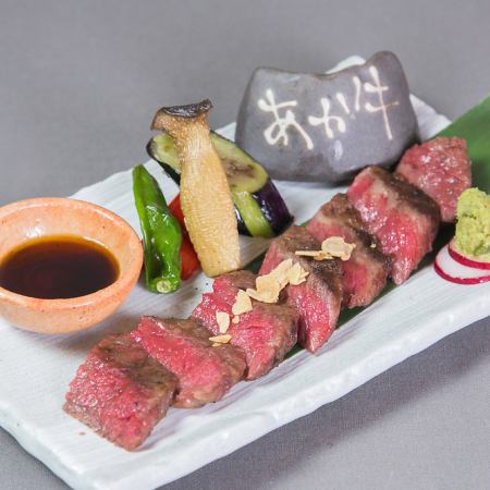 Charcoal grilled marbled beef with special Kumamoto sauce