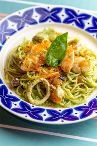 Fisherman-style seafood pesto