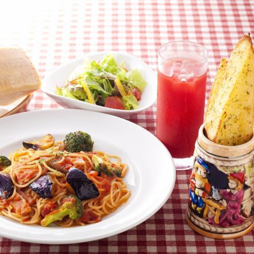 The most popular lunch set ♪ "Today's Fresh Pasta Lunch"