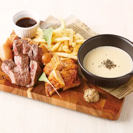 チーズフォンデュソースで食べる　ミートプレート　※2名様より承ります