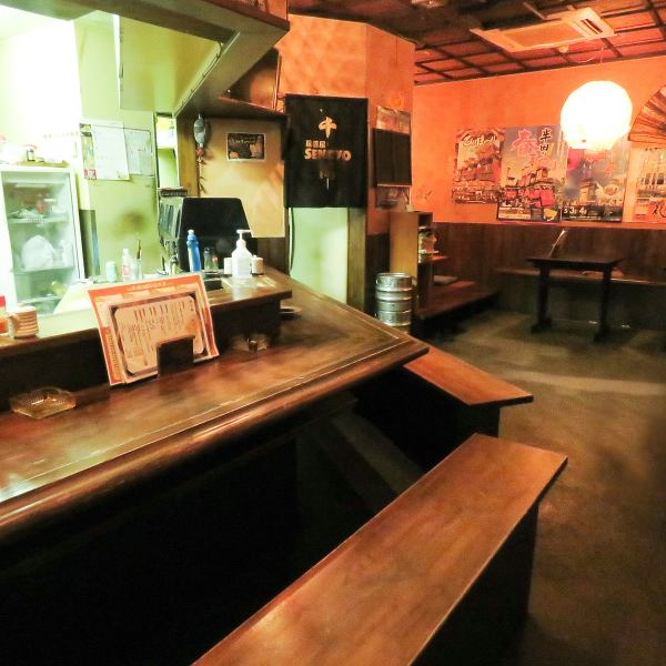 The counter seats, which can be easily used by one person, are also recommended for a little drink after work ◎ Our shop, which is about a 3-minute walk from Meitetsu Aoyama Station, is open until 2 pm, so I want to drink Please come by all means when it becomes ◎