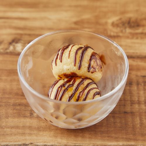 チョコアイスシュークリーム