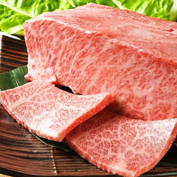 松阪牛・近江牛・神戸牛やA5ランク牛などの【高級ブランド牛】をお手頃価格で存分に楽しむ贅沢なひととき★