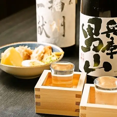日本酒も多数ご用意しております！さっぱりとしたお刺身にも、こってりした揚げ物にもピッタリのラインナップです！