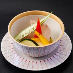 白身魚の昆布締めと夏野菜の酢の物