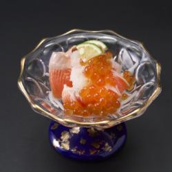 Salmon and salmon roe salad