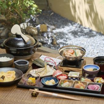 【事前予約　60食限定】ご当地の朝食和膳「百万石の朝餉」