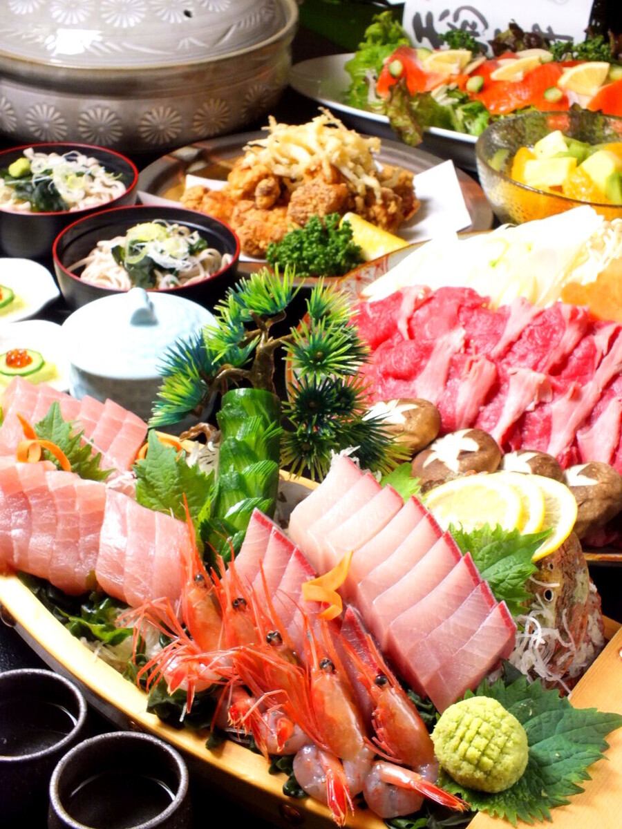 ホテル内の和風完全個室で味わう和食割烹。四季折々の食材を。