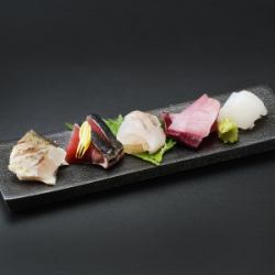 お造り盛り合わせ五種 一種二貫