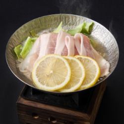 春キャベツと能登豚のレモン鍋