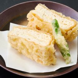谷口屋のお揚げのチーズ包み