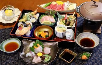 【松花堂御膳】和牛陶板焼やにぎり寿司と福巻ずしなど含む全9品6050円(税込)