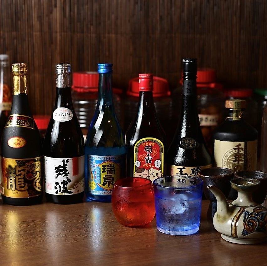 泡盛通も唸る！琉球泡盛は珍しい銘柄もずらりと豊富な品揃え★
