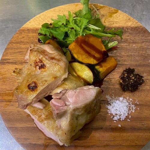 知床鶏の炭火焼