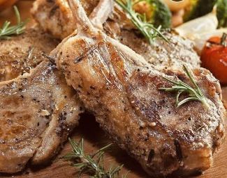 Grilled NZ lamb chops 150g