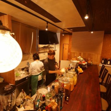 [6 seats at the counter] A small space with a homely atmosphere and 6 seats at the counter.Even a single woman can comfortably enjoy delicious food.Please feel free to visit us.
