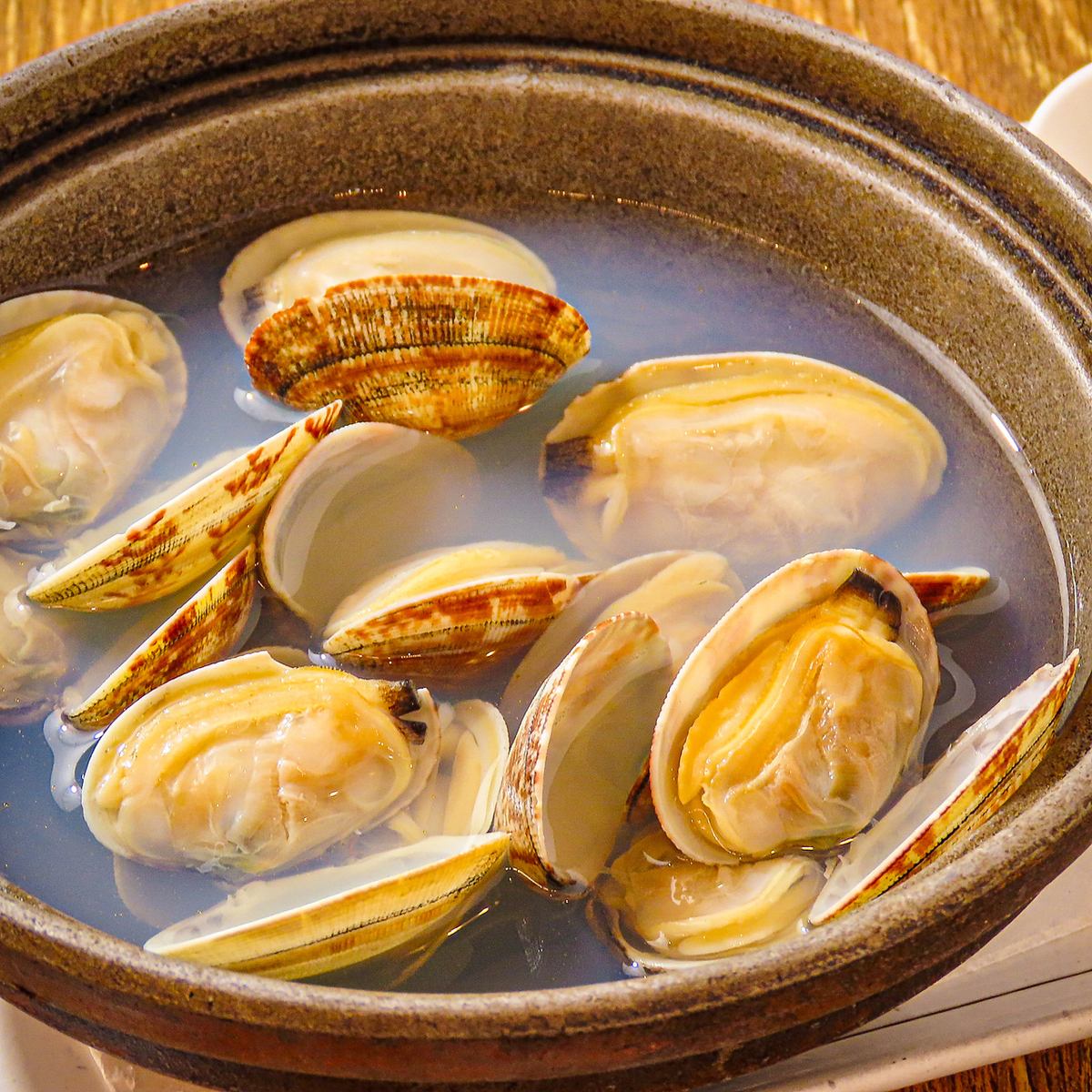 Enjoy seafood grilling! Have fun with a course that includes all-you-can-drink