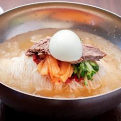 【夏季限定】釜山冷麵（Milmyeon）