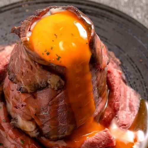 Roast beef tower with sea urchin sauce