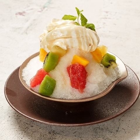 お食事後にスイーツも
