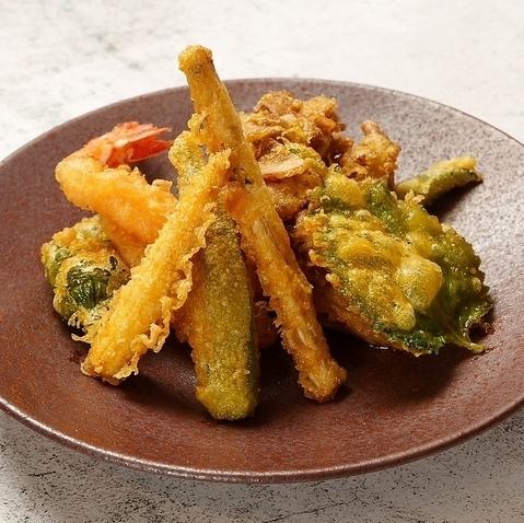 お蕎麦に合う一品も