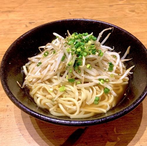 Special chicken oil and bean sprout soba