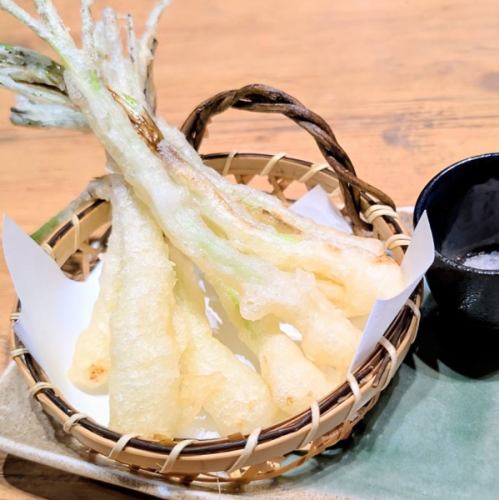Island scallion tempura
