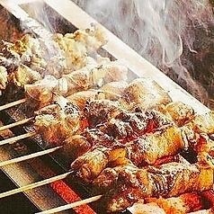 午餐時間限定3小時無限暢飲！僅限12:00～15:00！ 「肉壽司、炭烤烤雞肉串+精選日式料理」3,980日圓⇒2,480日圓（含稅）