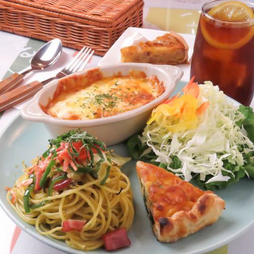 メイン2種が選べるワンプレートランチ