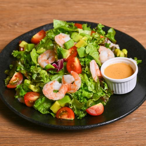 Shrimp and avocado tomato salad