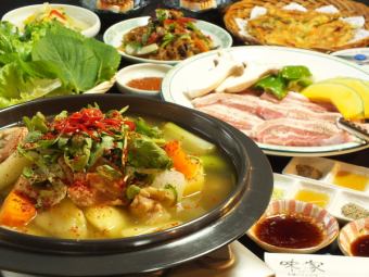 [Tatchgae (chicken hotpot)/Samgyeopsal course] 13 dishes: Regular price 4,000 yen
